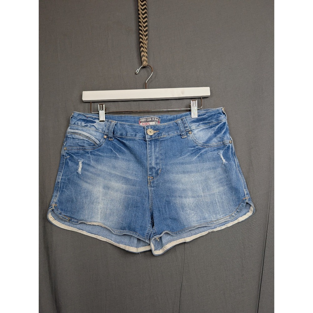 Body Con‎ Jeans Women's Size 13 Blue Denim Shorts